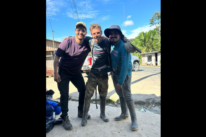 Guardianes de los delfines de Río